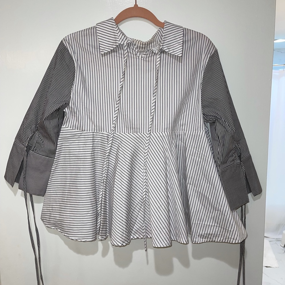 Striped Blouse - Picture 2 of 4